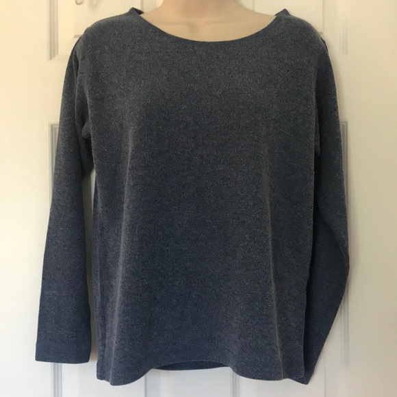 🤩Blue Capezio Long Sleeve Ribbed Shirt🤩 - Picture 1 of 5